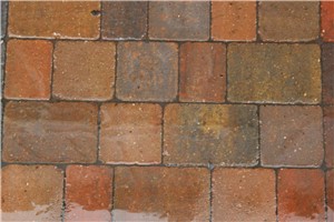 Woburn Rumbled brings a delightful cobble style block paving to any driveway. We still use the traditional method of rumbling which gives the most authentic finish on the whole block. This block paving features a weathered appearance and mottled effect, which helps create a sense of real period charm and character.